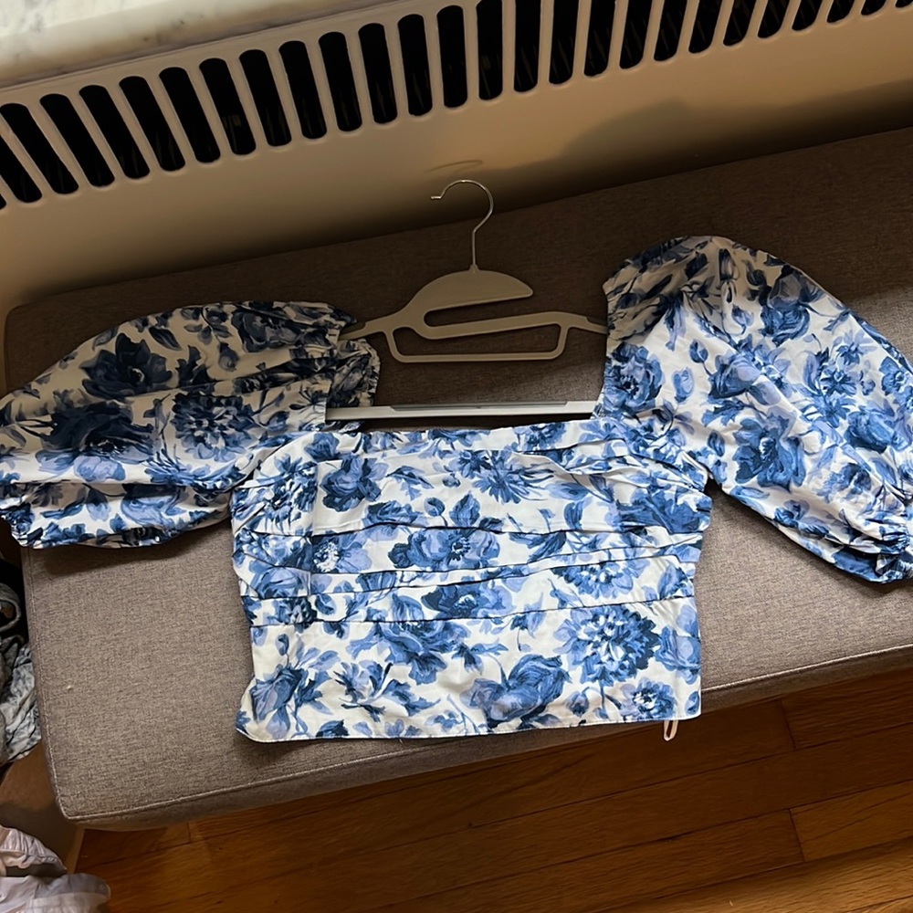 Blue & white Abercrombie top